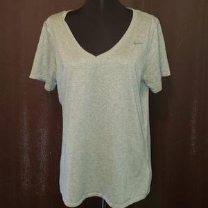 Women's Nike Dry-Fit shirt